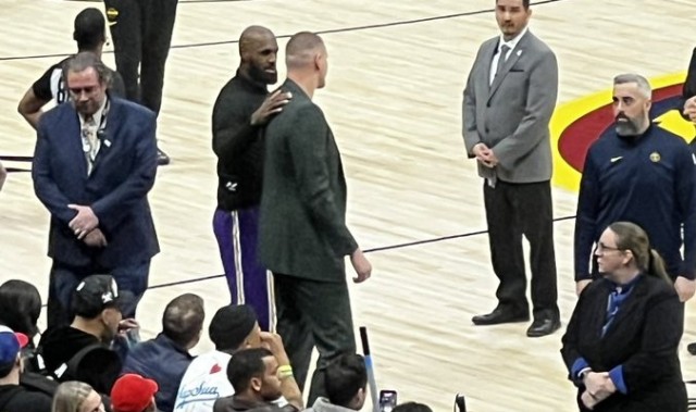 开云体育-詹姆斯：24年奥运会与约基奇的对决是我参加过的最杰出比赛之一