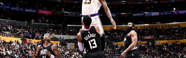 詹皇隔扣乔治惊呆哈登 湖人拿火热快艇止住四连败