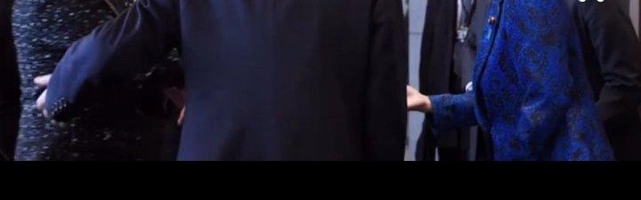 金惠景陪李在明出席晚宴全程冷脸，高市早苗和李在明尽情畅欢颜